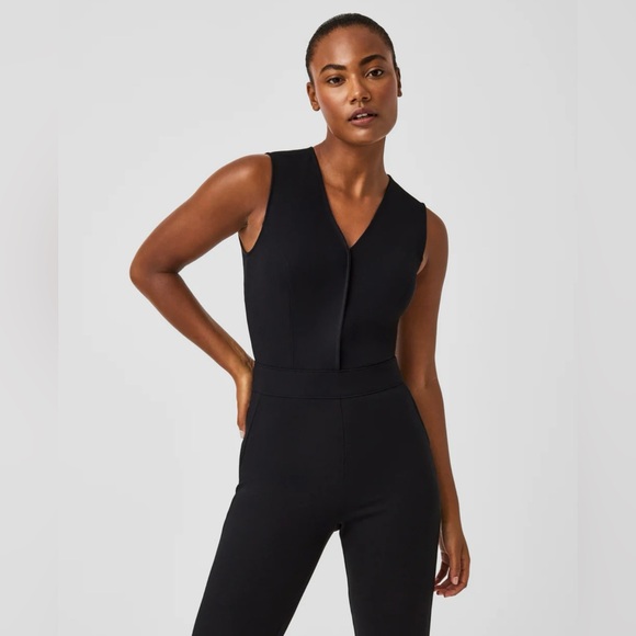 NWT SPANX Classic Black Sleeveless Jumpsuit - Picture 2 of 14